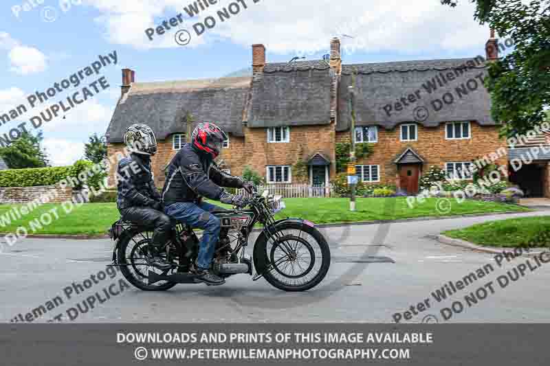 Vintage motorcycle club;eventdigitalimages;no limits trackdays;peter wileman photography;vintage motocycles;vmcc banbury run photographs